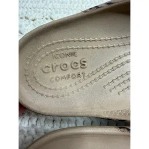 CROCS Women's 9 Kadee II Leopard Print Thong Flip Flop Sandal Shoes Tan thumbnail 5