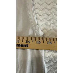 Lululemon Womens Muscle Tank Top Light Gray Relaxed Fit Sleeveless Yoga 4375 thumbnail 5