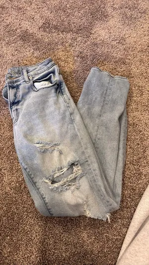 American Eagle Jeans thumbnail 3