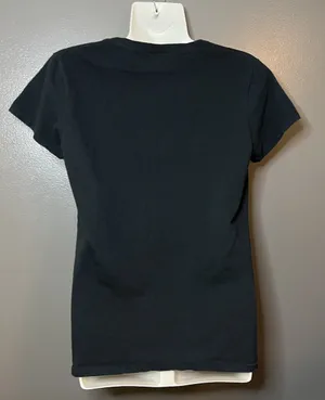 Marilyn Monroe Women's Size Medium Starlet With Roses Short Sleeve Graphic Tee thumbnail 2