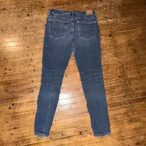 American Eagle stretchy normcore size 8 hi-rise jeggings thumbnail 3