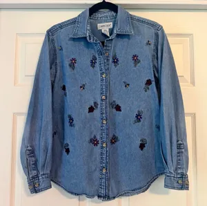 Vintage Cabin Creek Blue Embroidered Denim Button Down Shirt Small thumbnail 1