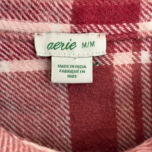 Aerie‎ Womens Red Pink Plaid Flannel Button Down Shirt Oversized Medium thumbnail 2