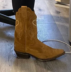 Cowgirl Boots Brown Size 8 thumbnail 2