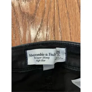 Abercrombie and Fitch the super skinny high rise black wash jeans 26 thumbnail 8