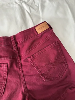 Maroon Solid High Waisted Shorts thumbnail 3