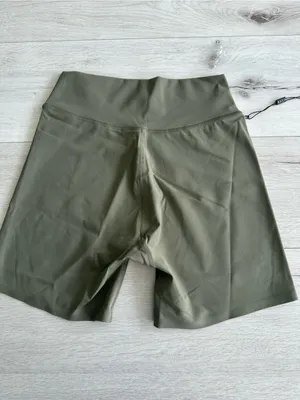 RAYN Activewear Bicycle Shorts Green Medium NWT IN PACKAGE thumbnail 2