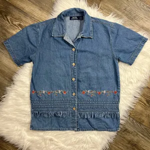 Vintage MPH Collection denim floral embroidered shirt thumbnail 2
