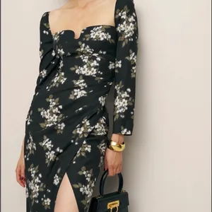 Reformation Floral Sweetheart Neck Midi Dress Long Sleeve Side Slit Size 6 . thumbnail 2