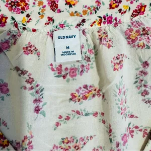 Old Navy Women Cream Pink Floral V-Neck Semi Flared Sleeves Relaxed Fit Blouse M thumbnail 9