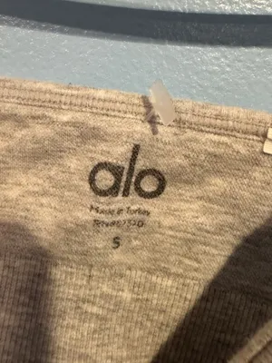 Alo Yoga Sports Bra thumbnail 4