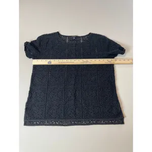 Ann Taylor Sheer Lace High‑Low Short Sleeve Top Size M Black Cotton thumbnail 6