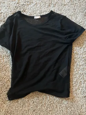Black Mesh Garage Top thumbnail 1