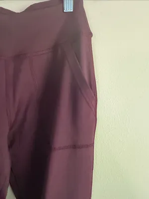 Women’s High-Rise Joggers in Deep Plum thumbnail 3