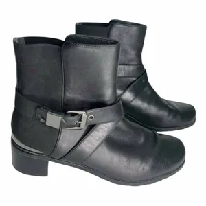 Stuart Weitzman Manlow Buckled Ankle‎ Bootie thumbnail 1