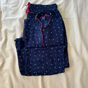 😴❤️Tommy Hilfiger women’s Pajama Set in Navy with Pink Trim Size L thumbnail 15
