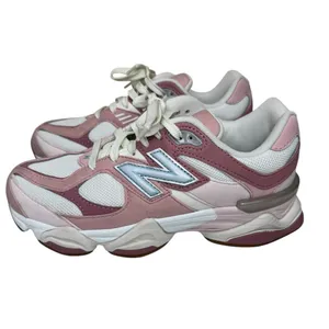 New Balance 9060 Rose Pink Size 6Y‎ WIDE (7.5W) GC9060FR thumbnail 2