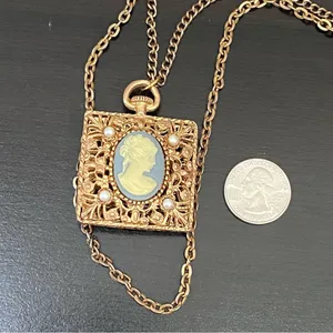 Vintage Unsigned Victorian Lady Cameo Pendant Necklace thumbnail 9