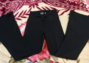 Hollister Ultra High-Rise Flare Leggings thumbnail 1
