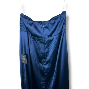 Lulus NWT Memorable Entrance Dark Blue Strapless Satin Pleated Maxi Gown Dress thumbnail 9