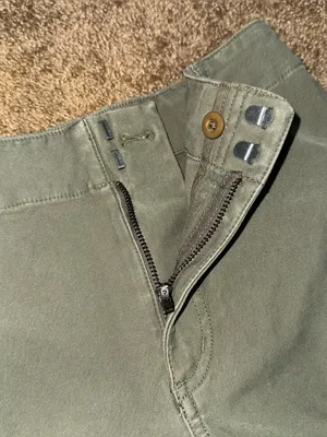 Aritzia TNA Wide Leg Cargo Pants Army Green Baggy Streetwear Contemporary Size 2 thumbnail 5