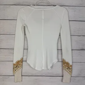 Free People We The Free Bandana Cuff Top Cream Scoop Neck Paisley‎ Thermal Sz XS thumbnail 6