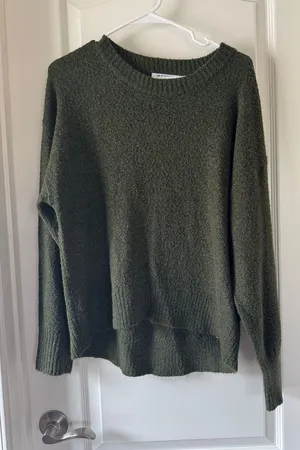 Old Navy Olive Crewneck Pullover Sweater / J21 thumbnail 1