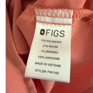 FIGS Women's Casma Three-Pocket Scrub Top In Coral Size XS/P thumbnail 6