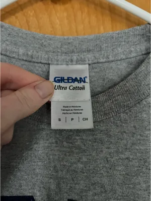 Gildan Long Sleeve Tee thumbnail 4