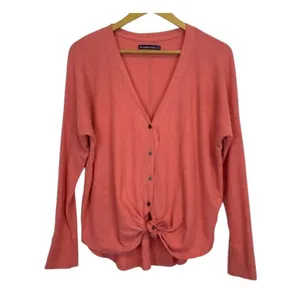 ✨ABERCROMBIE & FITCH Pink Front Tie Sz Medium Top Thermal✨ thumbnail 3