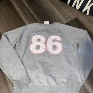 Victoria's Secret PINK Light Gray Sweatshirt thumbnail 5