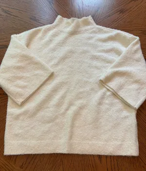 Abercrombie & Fitch Cream Eyelash Boucle Mock Neck Wide Sleeve Sweater Small NEW thumbnail 1