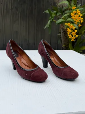 Clarks Burgundy Suede Pumps Women’s Mid Heel Classic Comfort Dress Shoes thumbnail 5