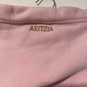 Aritzia Sweatfleece Perfect Hoodie XS Pink Oversized Pullover Cozy thumbnail 8