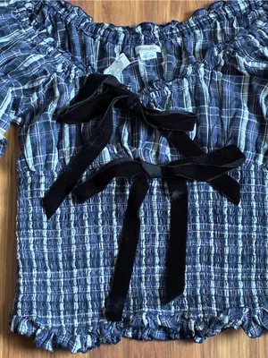 Kimchi Blue Marley Plaid Smocked Off Shoulder Blouse - Navy Blue Size S thumbnail 5