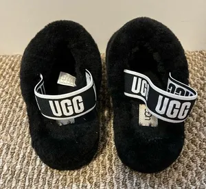 Black UGG Fluff yeah Slippers thumbnail 1