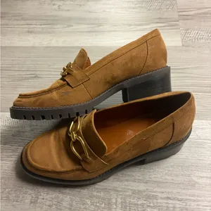 Marc Fisher Tan Suede Loafers thumbnail 3