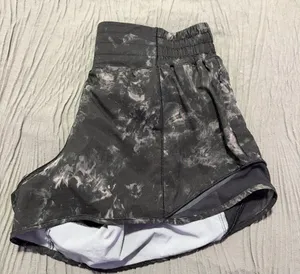 Lululemon Athletica Black hotty hot Shorts thumbnail 1