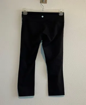 Lululemon Capri Leggings thumbnail 4