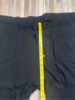 Old Navy Black Drawstring Jogger Pants Women’s size XXL thumbnail 3