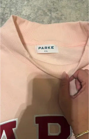PARKE Mockneck Valentine’s Day  thumbnail 2