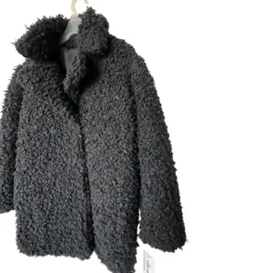 NWT Kendall + Kylie Coat Sz M Shaggy Faux Fur Reversible Mid-Length Notch Collar thumbnail 13