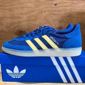 Adidas-originals Women's Blue Trainers thumbnail 3