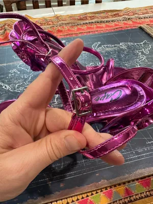 Cape Robbin Magenta Metallic 3D Floral Stiletto Sandals – Size 7.5 thumbnail 4