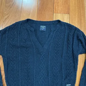 Abercrombie & Fitch Navy‎ Cable Knit V-Neck Sweater L thumbnail 3
