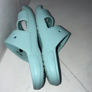 Crocs Classic Two-Strap Slide Sandals Aqua Blue Jibbitz Attached Women's 9 thumbnail 10
