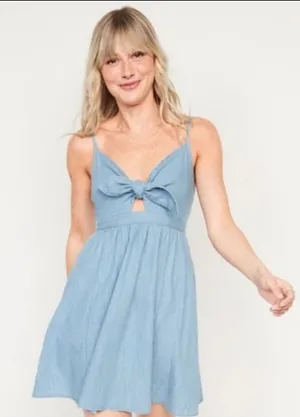 Old Navy Fit & Flare Knotted Jean mini Dress, size XS thumbnail 1