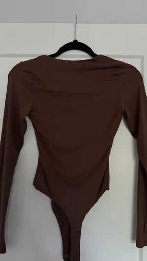 Brown Square Neck Long Sleeve Bodysuit thumbnail 4