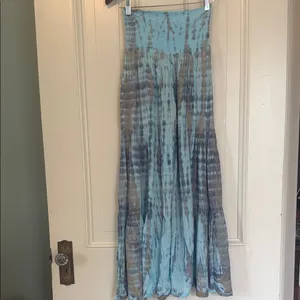 Blue Tiered wide legged pants Size undefined thumbnail 5