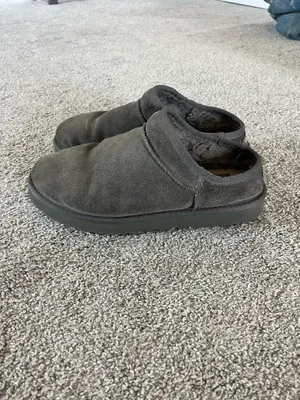 Grey UGG Classic Slipper thumbnail 4